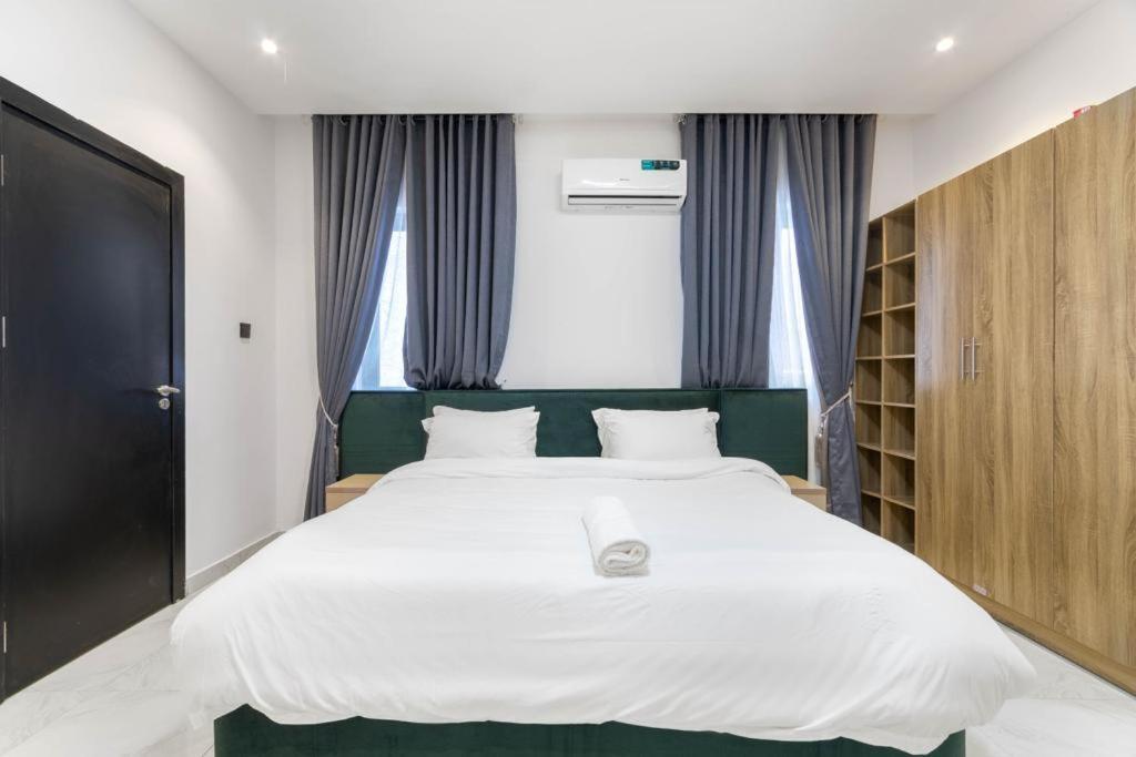 Villa Toscana Luxe Gra Port Harcourt Ngoại thất bức ảnh