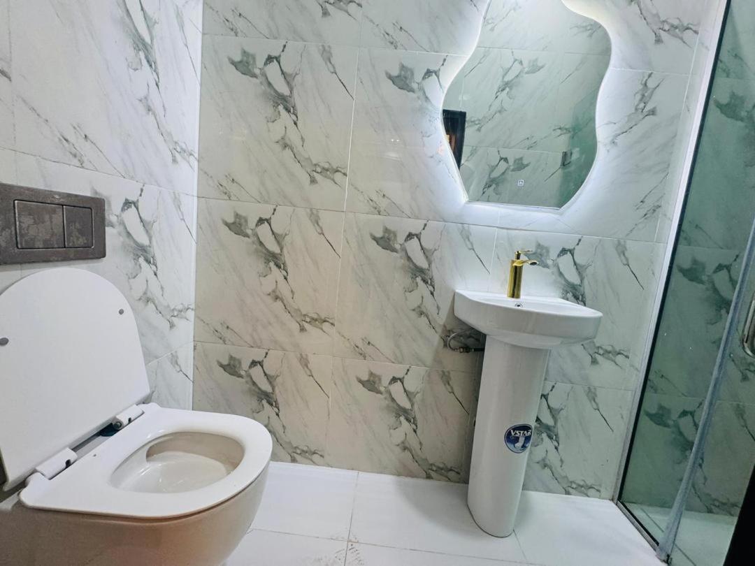 Villa Toscana Luxe Gra Port Harcourt Ngoại thất bức ảnh