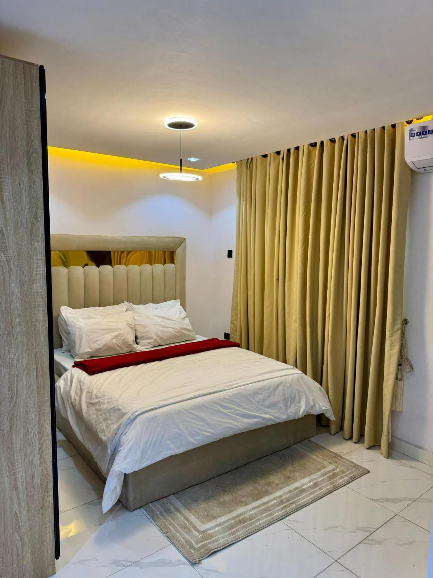 Villa Toscana Luxe Gra Port Harcourt Ngoại thất bức ảnh