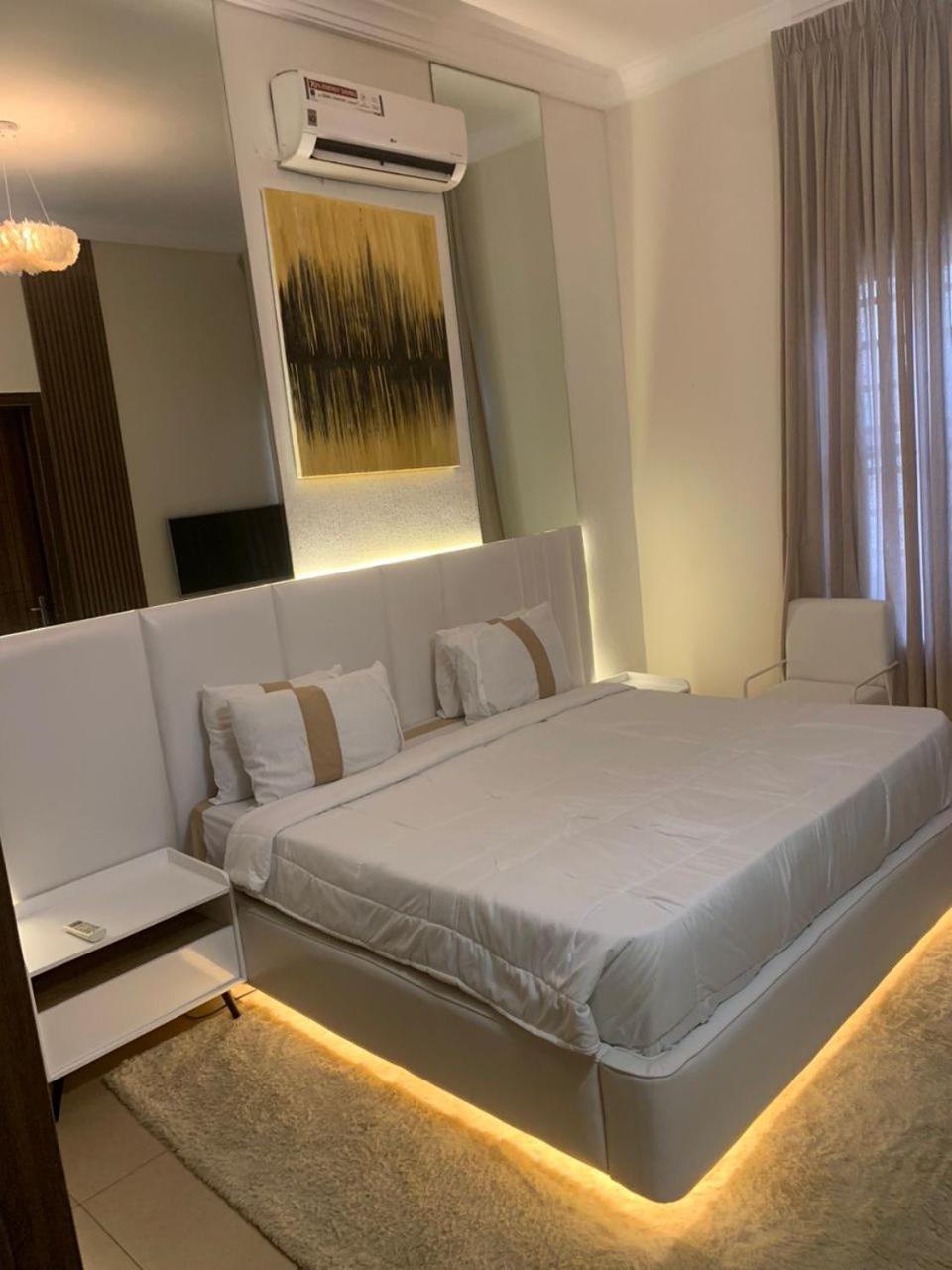 Villa Toscana Luxe Gra Port Harcourt Ngoại thất bức ảnh